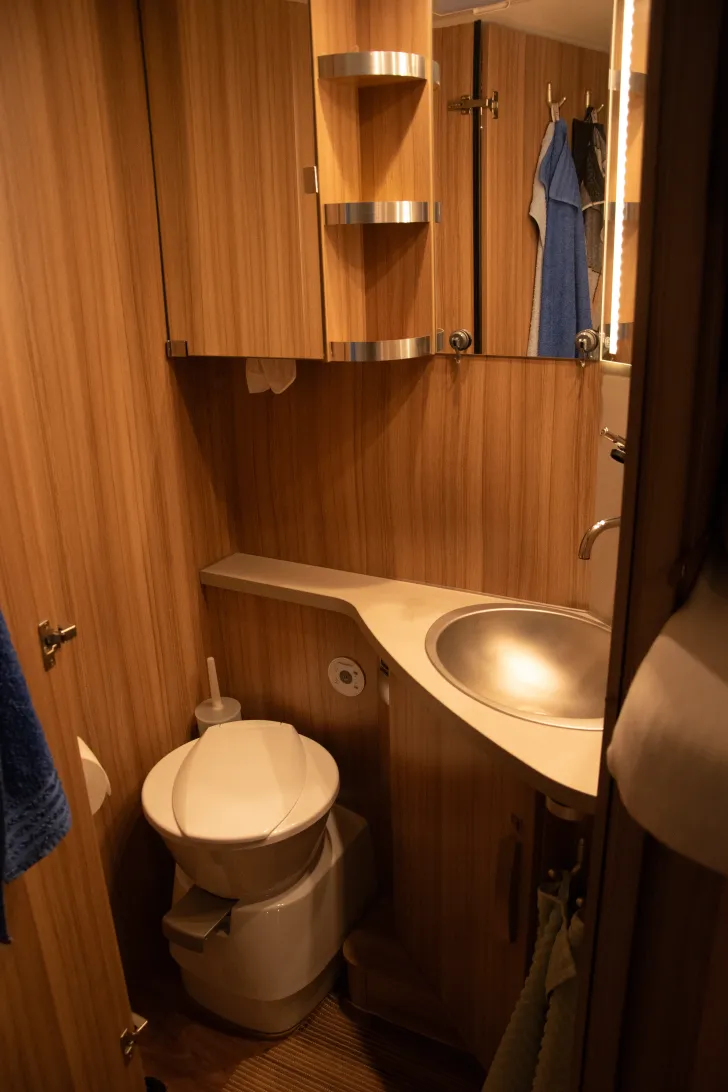 Fahrzeugbild Knaus Sun TI 700 MEG Platinum Selection #5