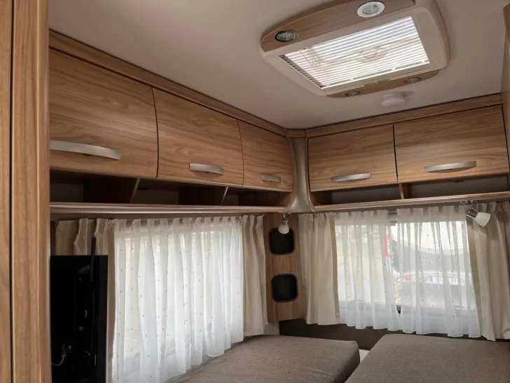Fahrzeugbild Hymer Eriba Eriba Nova Nova L 465 Mwst. ausweissbar #7