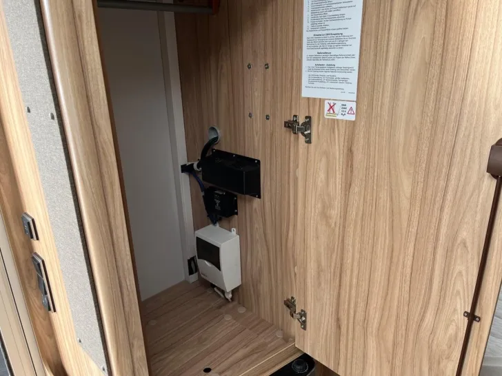 Fahrzeugbild Hymer Eriba Eriba Nova Nova L 465 Mwst. ausweissbar #13
