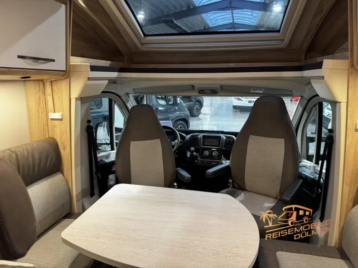 Fahrzeugbild Eura Mobil Profila RS 695 EB #12