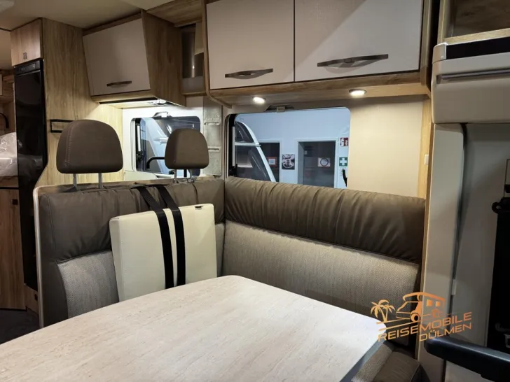 Fahrzeugbild Eura Mobil Profila RS 695 EB #14