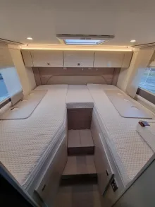 Fahrzeugbild Bürstner Lineo T 690 G #19