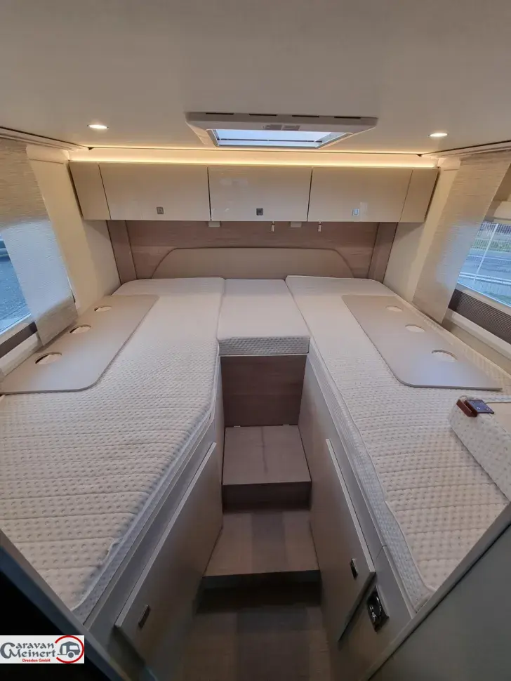 Fahrzeugbild Bürstner Lineo T 690 G #19