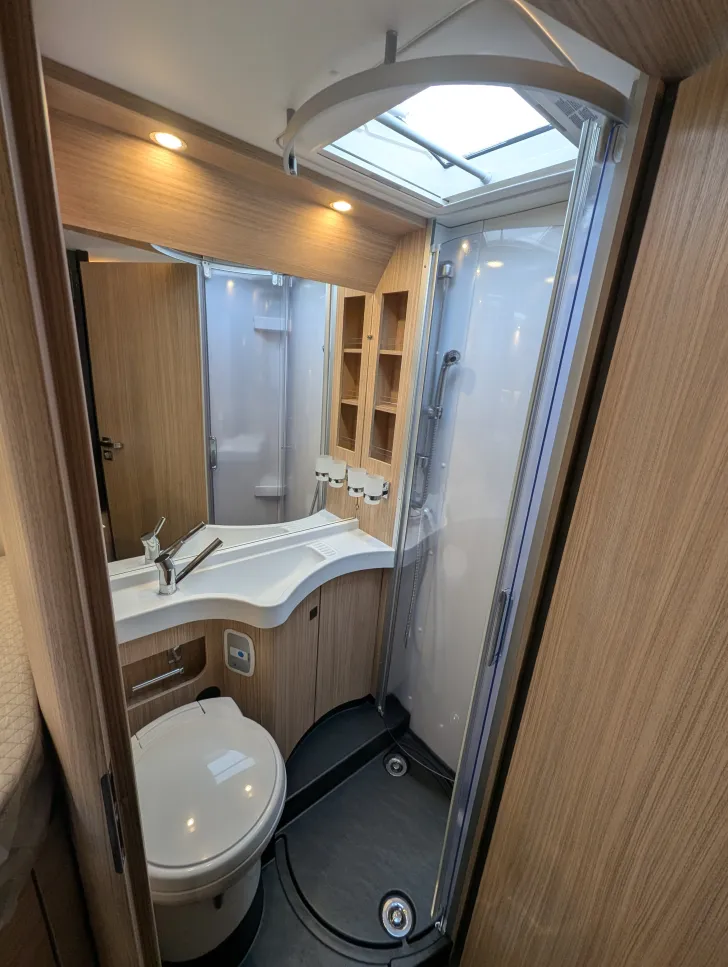 Fahrzeugbild Malibu I 430 KB-LE comfort 4.2t #13