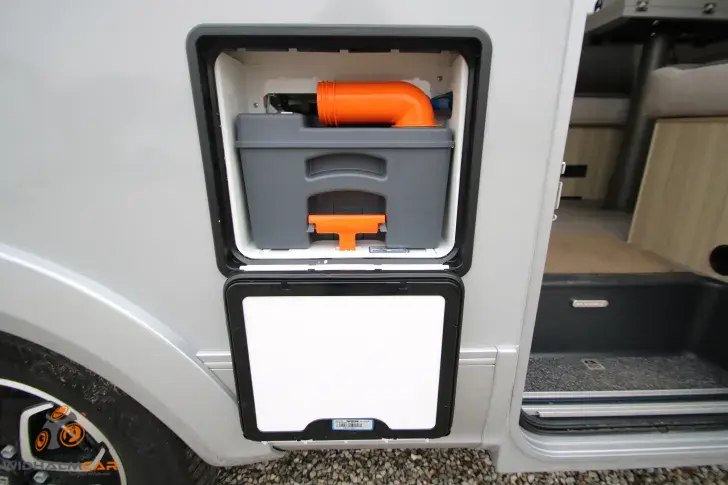 Fahrzeugbild Adria Compact DL 60 Years Jubiläumsmodell #12