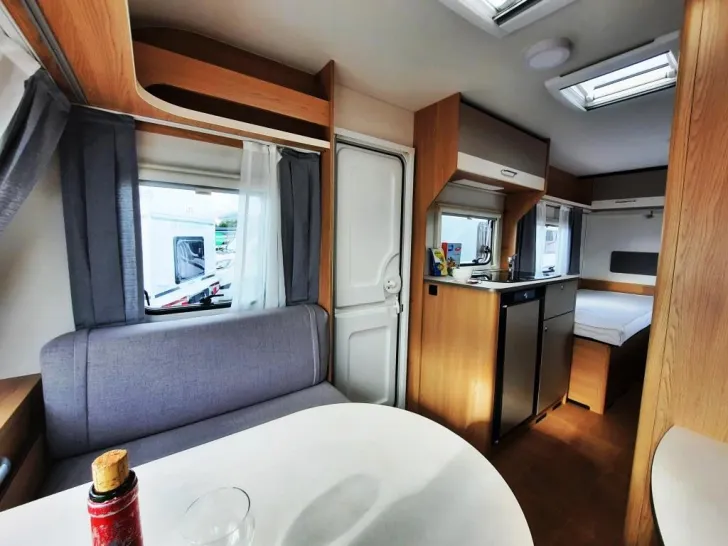 Fahrzeugbild LMC Sassino 460 E #9