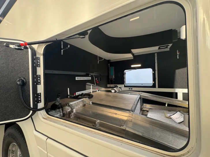 Fahrzeugbild Concorde Liner 990 GI #19