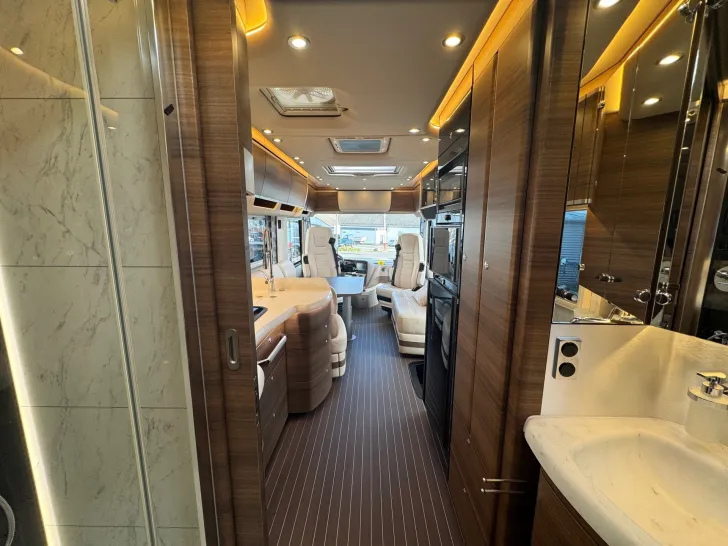 Fahrzeugbild Concorde Liner 990 GI #16