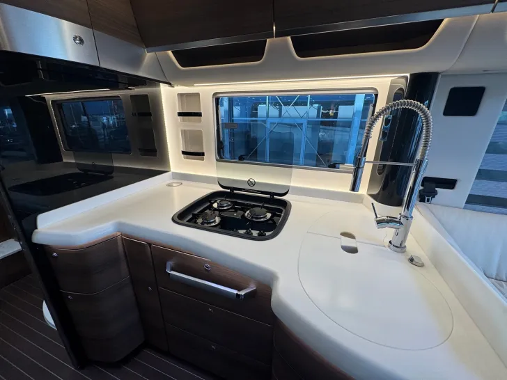 Fahrzeugbild Concorde Liner 990 GI #12