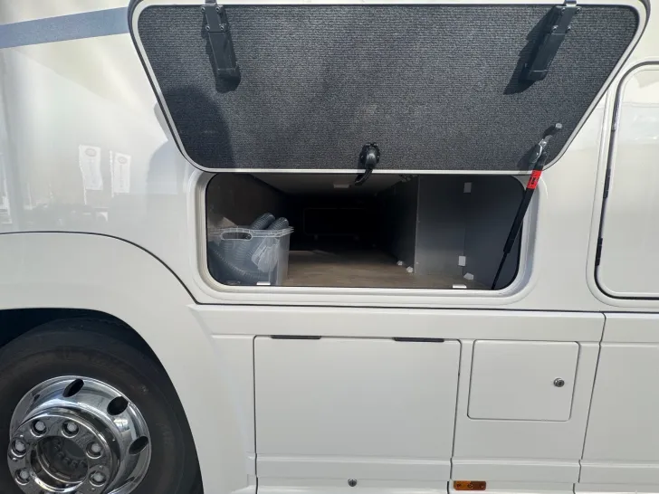 Fahrzeugbild Concorde Liner 990 GI #17