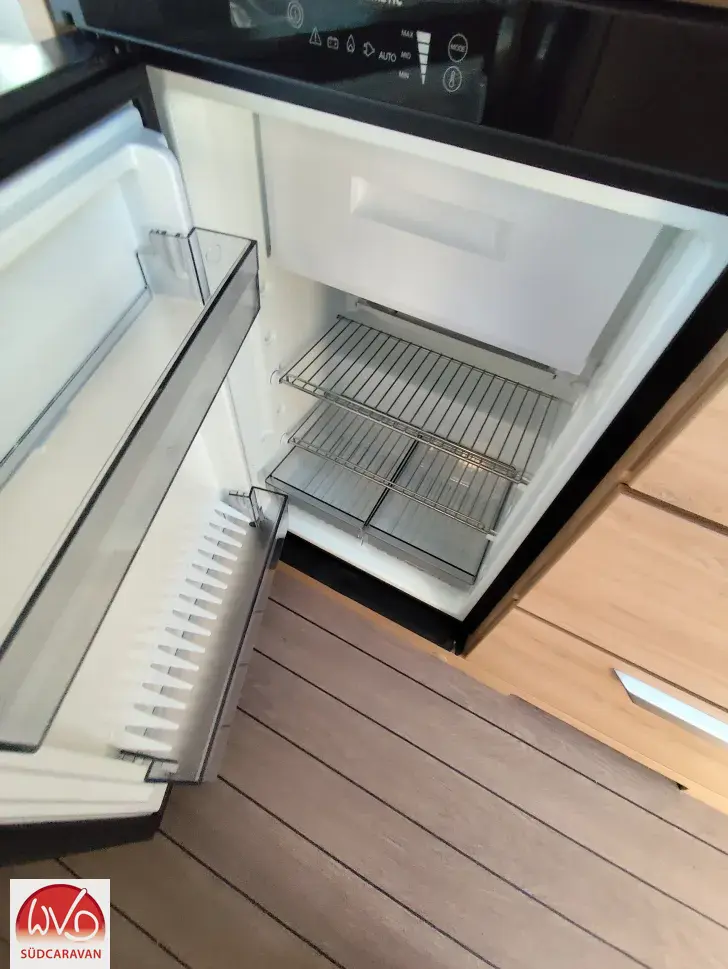 Fahrzeugbild Knaus Südwind 420 QD Black Selection #7