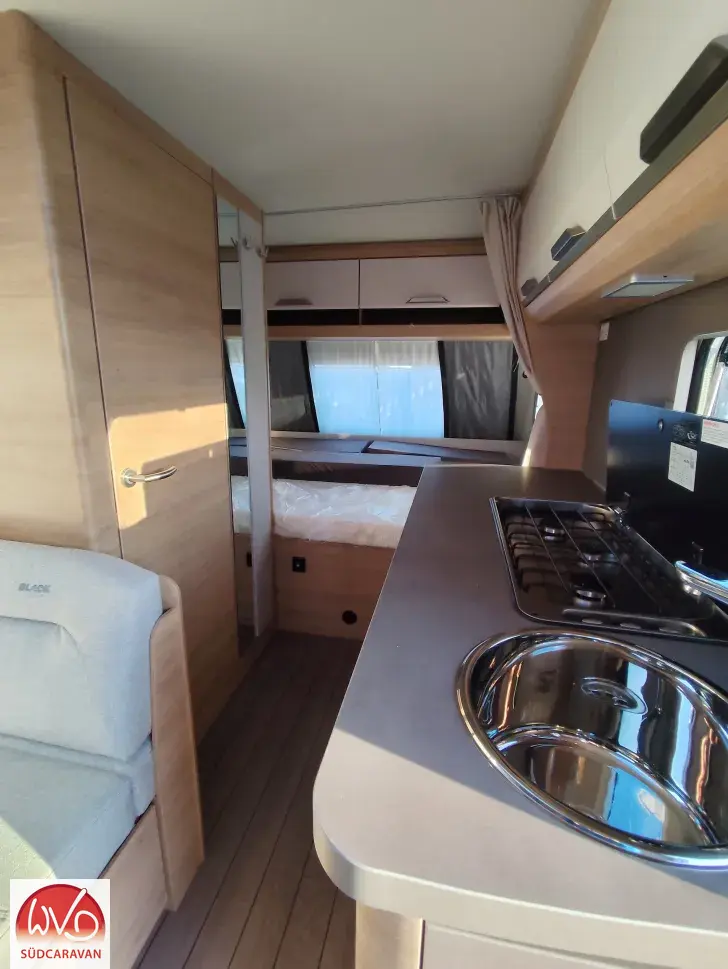 Fahrzeugbild Knaus Südwind 420 QD Black Selection #11