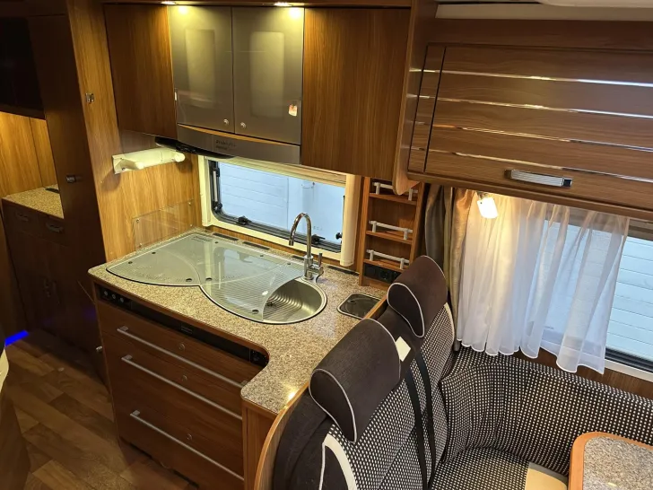 Fahrzeugbild Dethleffs Esprit T 7090 SAT; TFT; Solar; Wechselrichter #13