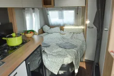 Bild 15 Knaus SPORT 450 FU *Ambientebel.*Duschausbau*