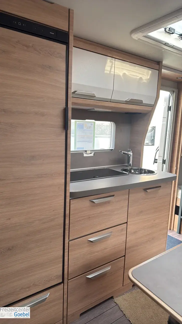 Küchen Knaus Südwind 540 FDK Black Selection