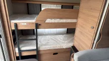 Etagenbetten Knaus Südwind 540 FDK Black Selection