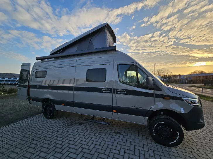 Fahrzeugbild Hymer Camper Van Grand Canyon S 700 #8