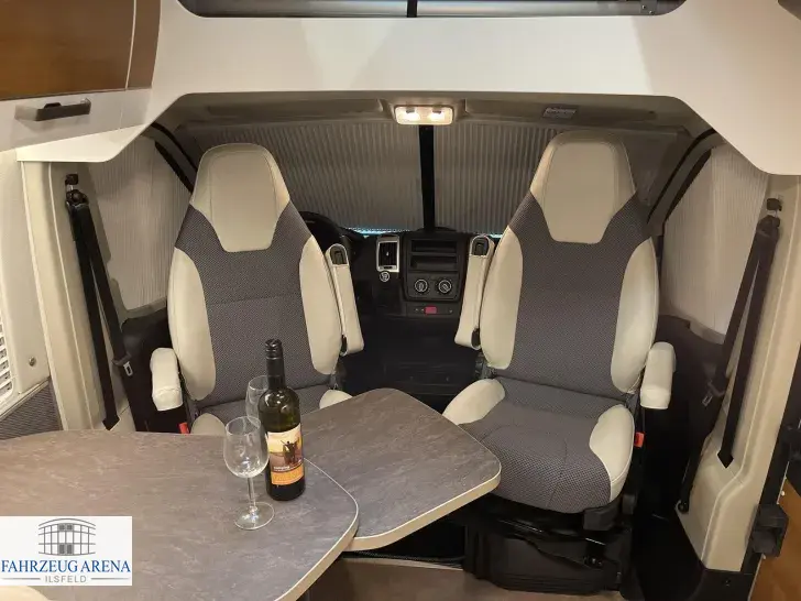 Fahrzeugbild VanTourer 600 D Peugeot 165 PS Chassis-Comfort-Dach-Paket #13