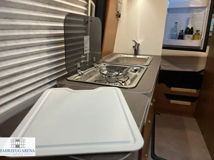 Fahrzeugbild VanTourer 600 D Peugeot 165 PS Chassis-Comfort-Dach-Paket #17