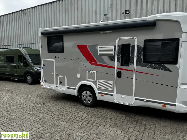 Fahrzeugbild Challenger 384 Etape Edition - Arctic Paket #8