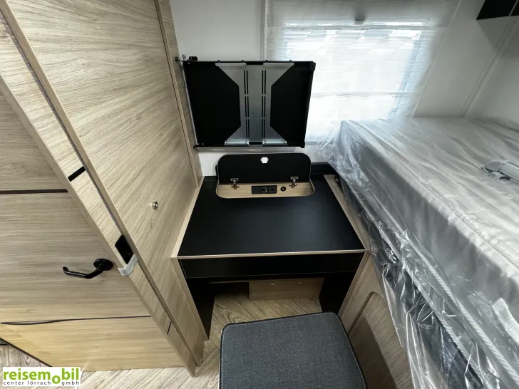 Fahrzeugbild Challenger 384 Etape Edition - Arctic Paket #20