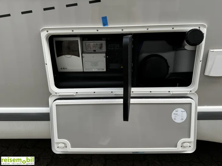 Fahrzeugbild Challenger 384 Etape Edition - Arctic Paket #33