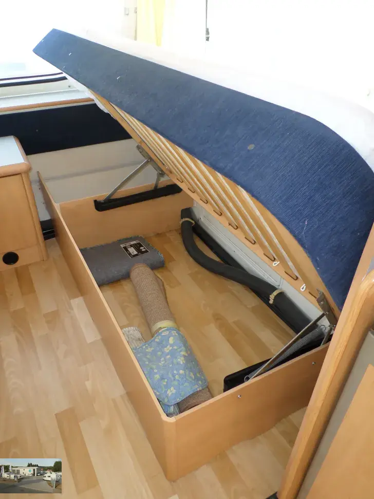 Fahrzeugbild Hobby De Luxe 495 UL Nr. 78 - Einzelb., RSG #20
