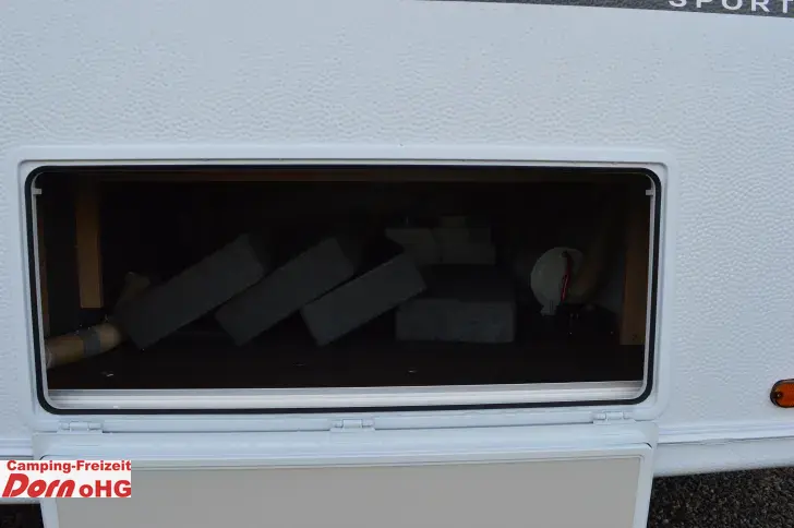 Fahrzeugbild Knaus Sport 500 QDK Kühlschrank 177l #23