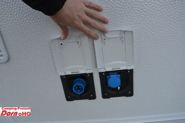 Fahrzeugbild Knaus Sport 500 QDK Kühlschrank 177l #25