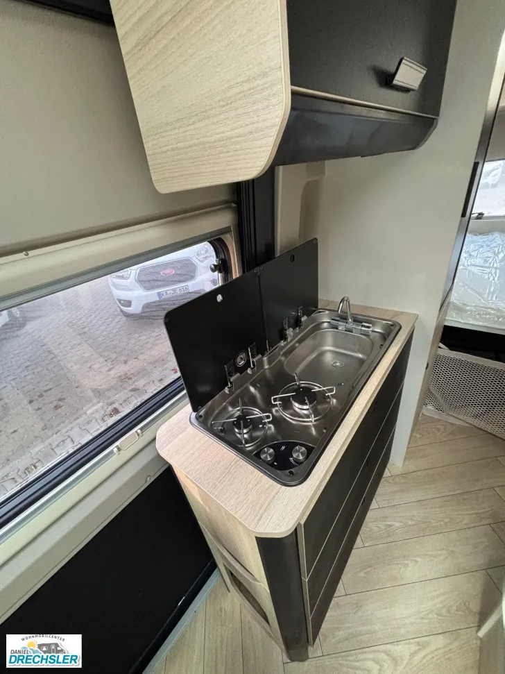 Fahrzeugbild Challenger V114 Sport Edition #10