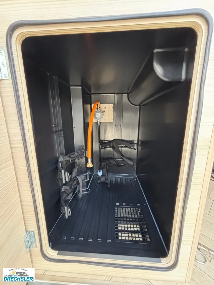 Fahrzeugbild Challenger V114 Sport Edition #14