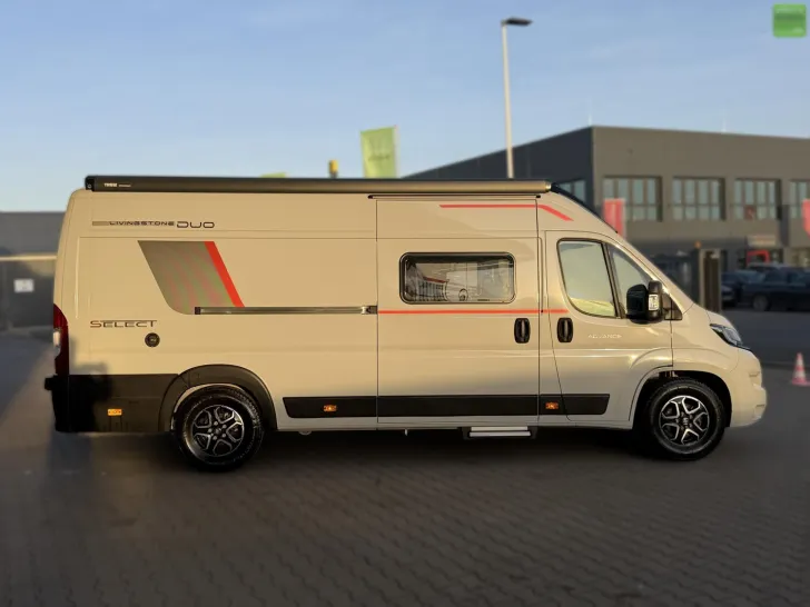 Fahrzeugbild Roller Team Livingstone Duo Advance LED Safety Winter AHK #3