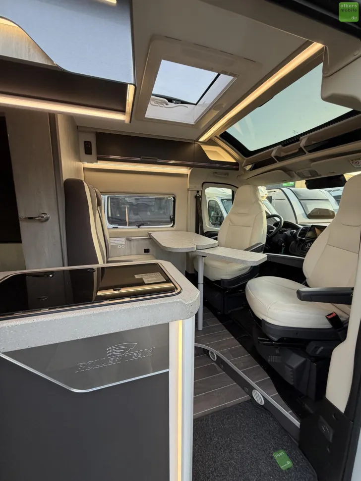 Fahrzeugbild Roller Team Livingstone Duo Advance LED Safety Winter AHK #8