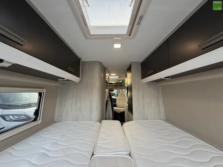 Fahrzeugbild Roller Team Livingstone Duo Advance LED Safety Winter AHK #23