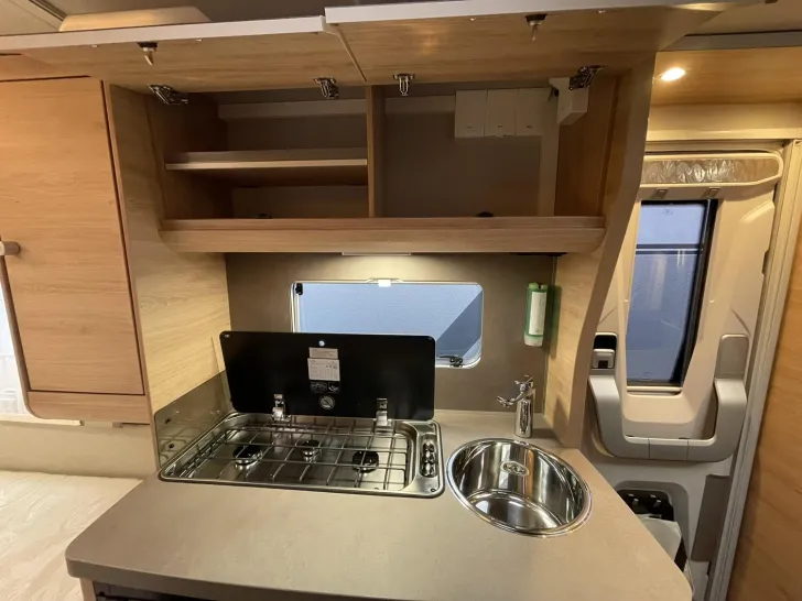 Fahrzeugbild Weinsberg CaraOne EDITION HOT 480 QDK ++MEGA-DEAL++ #9