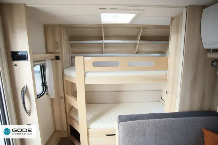 Fahrzeugbild Hobby De Luxe 540 KMFe/Duschvorbereitung/Ambiente #7