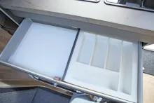 Fahrzeugbild Hobby De Luxe 540 KMFe/Duschvorbereitung/Ambiente #17