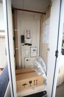 Fahrzeugbild Hobby De Luxe 540 KMFe/Duschvorbereitung/Ambiente #18