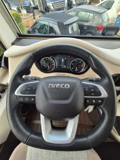 Bild 11 Concorde CARVER 850 L *Barversion*Retarder*Lith.*Solar*