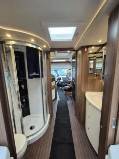 Bild 34 Concorde CARVER 850 L *Barversion*Retarder*Lith.*Solar*