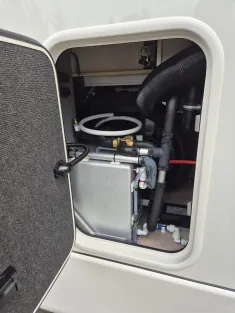 Bild 43 Concorde CARVER 850 L *Barversion*Retarder*Lith.*Solar*