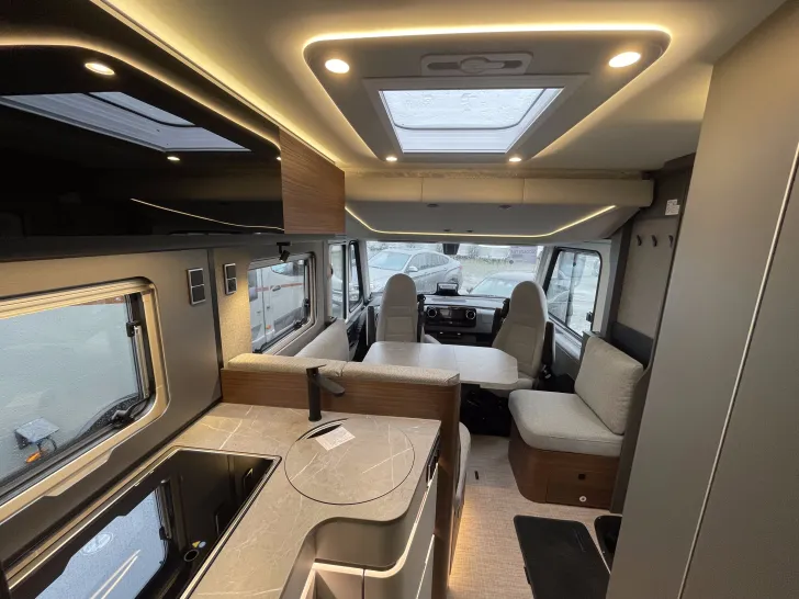 Fahrzeugbild Hymer B-Klasse MC I 600 Premium*Lithium*Arktis*Komfort #11