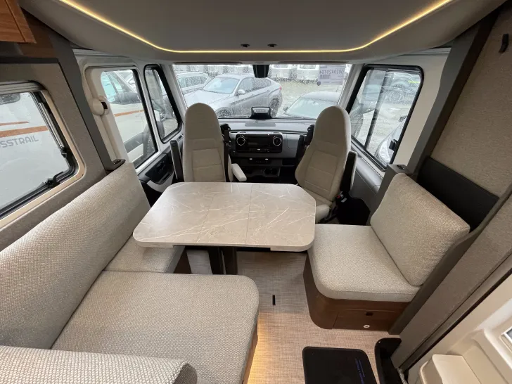 Fahrzeugbild Hymer B-Klasse MC I 600 Premium*Lithium*Arktis*Komfort #9