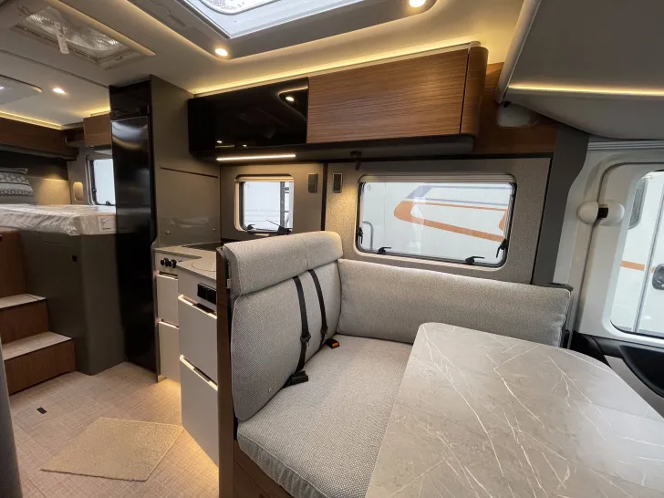 Fahrzeugbild Hymer B-Klasse MC I 600 Premium*Lithium*Arktis*Komfort #10