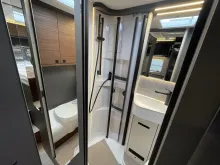 Fahrzeugbild Hymer B-Klasse MC I 600 Premium*Lithium*Arktis*Komfort #16