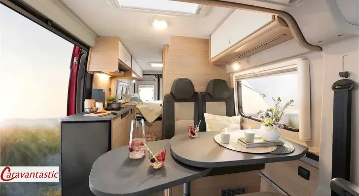 Fahrzeugbild Roadcar VAN R 640 #5