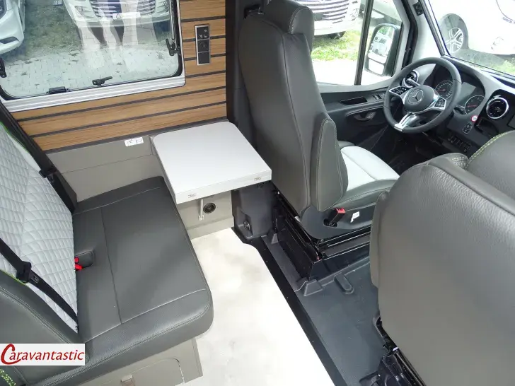 Fahrzeugbild Hymer GRAND CANYON S CROSSOVER #9