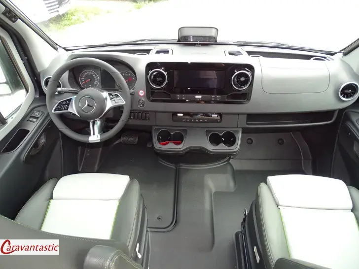 Fahrzeugbild Hymer GRAND CANYON S CROSSOVER #10