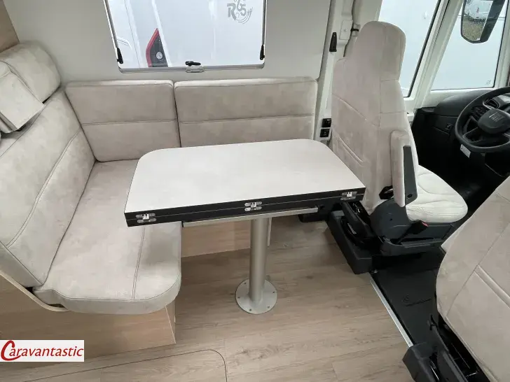 Fahrzeugbild Rapido INTEGRIERTE 850F #5