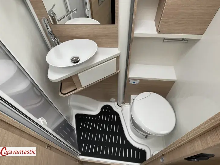 Fahrzeugbild Rapido INTEGRIERTE 850F #13